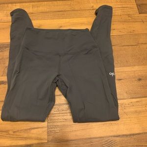 Alo Yoga Leggings
